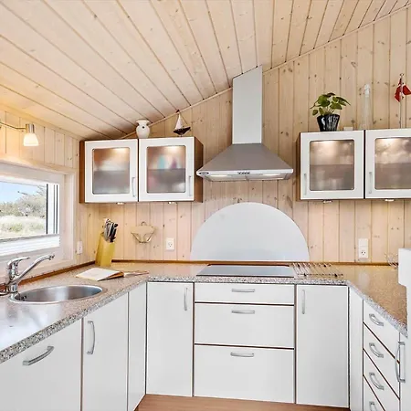 Lk814-lokken-hannesvej-1 Holiday home *
